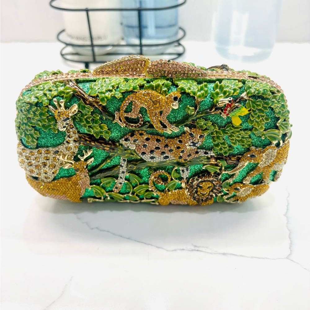 Jeweled Animal & Leaf Embellished Minaudière Clutch in Green and Gold